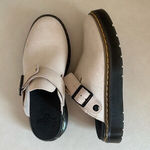 Dr. Martens Carlson Slingbacks